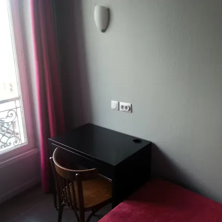 Hipotel Bastille Saint Antoine Parigi